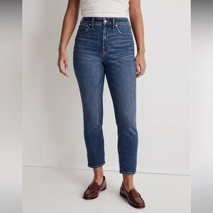 NWT The Curvy Perfect Vintage Jean
